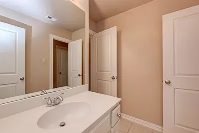 14426 Summerleaf Lane, Houston, TX 77077 - Photo 17