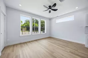 4138 Larkspur St, Houston, TX 77051 - Photo 11
