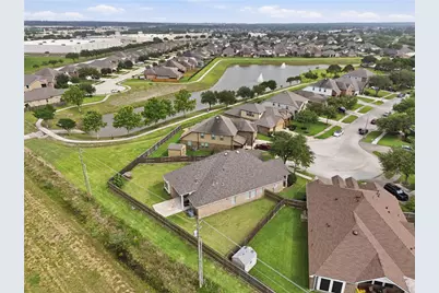 201 Bailey Brook Lane, Dickinson, TX 77539 - Photo 31