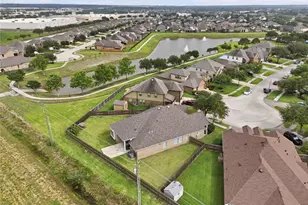 201 Bailey Brook Ln, Dickinson, TX 77539 - Photo 31