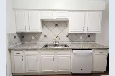 7700 Creekbend Drive #98, Houston, TX 77071 - Photo 5