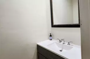 7700 Creekbend Dr, Houston, TX 77071 - Photo 7