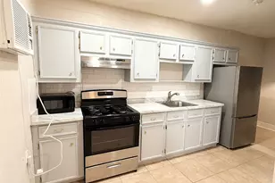 6109 Saxon Dr, Houston, TX 77092 - Photo 5