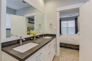 710 Clark St, Houston, TX 77020 - Photo 33