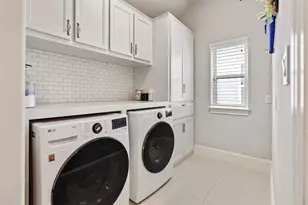 8710 Emnora Ln, Houston, TX 77080 - Photo 33