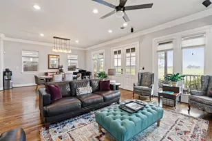 8710 Emnora Ln, Houston, TX 77080 - Photo 11