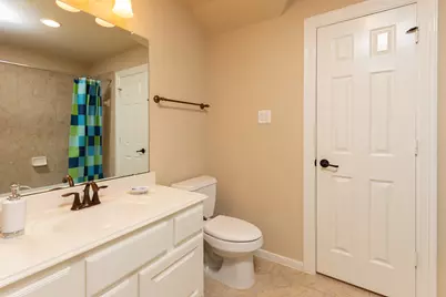 162 W Hullwood Court, Spring, TX 77389 - Photo 35