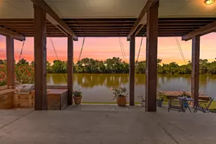 1133 E Meyer Rd, Seabrook, TX 77586 - Photo 3