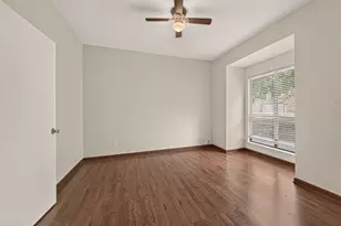 11711 Memorial Dr, Houston, TX 77024 - Photo 19
