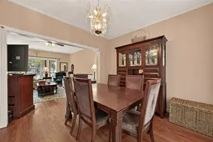 11711 Memorial Dr, Houston, TX 77024 - Photo 9
