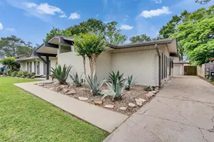 419 Terrace Dr, El Lago, TX 77586 - Photo 33