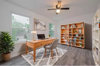 9005 Hilda Street, Houston, TX 77033 - Photo 3