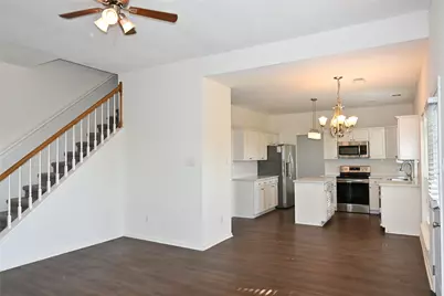 15603 Claremont Court, Sugar Land, TX 77498 - Photo 5