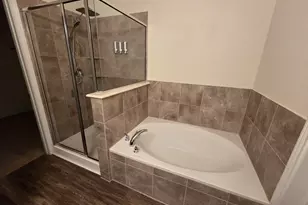 2103 Lost Timbers Dr, Conroe, TX 77304 - Photo 5