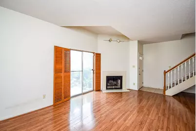 7575 Cambridge Street #1004, Houston, TX 77054 - Photo 5