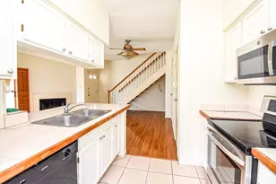 7575 Cambridge St, Houston, TX 77054 - Photo 11