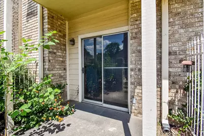7575 Cambridge Street #1004, Houston, TX 77054 - Photo 27