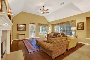 194 Maple Grove Dr, Conroe, TX 77384 - Photo 9