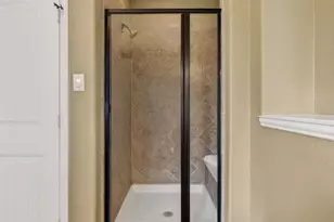 194 Maple Grove Dr, Conroe, TX 77384 - Photo 15