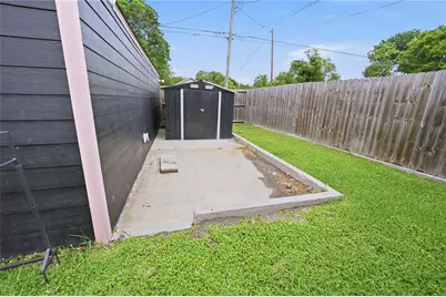 318 2nd Street N, Texas City, TX 77590 - Photo 25