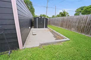 318 2nd St N, Texas City, TX 77590 - Photo 25