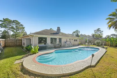 5202 Appleblossom Lane, Friendswood, TX 77546 - Photo 29