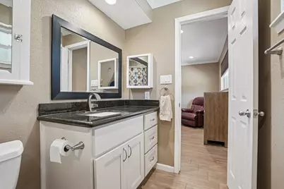 5202 Appleblossom Lane, Friendswood, TX 77546 - Photo 23