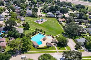 13714 Bonaventure Dr, Houston, TX 77065 - Photo 43