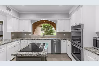 2607 Laurel Ridge Drive, Houston, TX 77345 - Photo 13