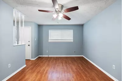 13714 Lynnwood Lane, Sugar Land, TX 77498 - Photo 25