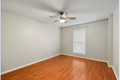 13714 Lynnwood Lane, Sugar Land, TX 77498 - Photo 31