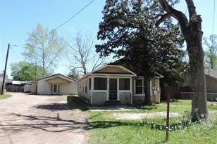 127 S Fenner Ave, Cleveland, TX 77327 - Photo 17