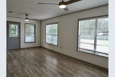 127 S Fenner Avenue, Cleveland, TX 77327 - Photo 1