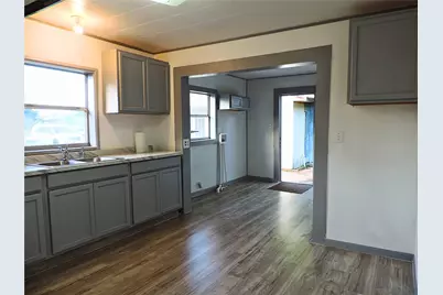 127 S Fenner Avenue, Cleveland, TX 77327 - Photo 7