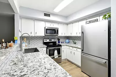 100 Edgewater Drive #39, Livingston, TX 77351 - Photo 5