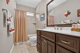 32226 Bayou Bnd, Richwood, TX 77515 - Photo 27