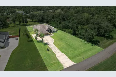 32226 Bayou Bend, Richwood, TX 77515 - Photo 41