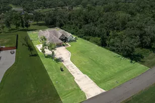 32226 Bayou Bnd, Richwood, TX 77515 - Photo 41