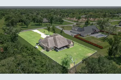 32226 Bayou Bend, Richwood, TX 77515 - Photo 37