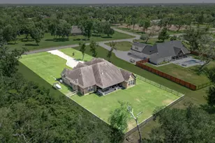 32226 Bayou Bnd, Richwood, TX 77515 - Photo 37