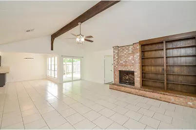 12266 Huntington Venture Drive, Houston, TX 77099 - Photo 13
