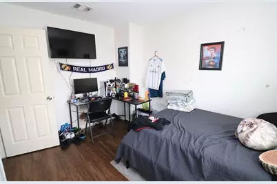 878 Darbydale Crossing Lane, Houston, TX 77090 - Photo 7