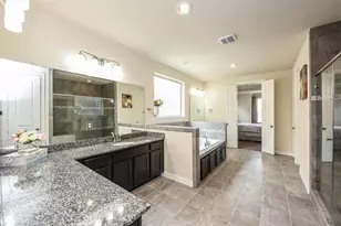 13209 Dartmoor Terrace Dr, Houston, TX 77077 - Photo 19