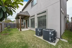 13209 Dartmoor Terrace Dr, Houston, TX 77077 - Photo 31