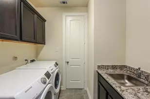 13209 Dartmoor Terrace Dr, Houston, TX 77077 - Photo 23