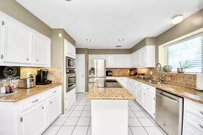 8527 Pearl Lake Drive, Houston, TX 77095 - Photo 13