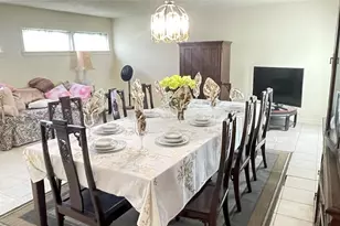 17 Manor Way, Galveston, TX 77550 - Photo 5