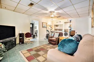 17 Manor Way, Galveston, TX 77550 - Photo 7