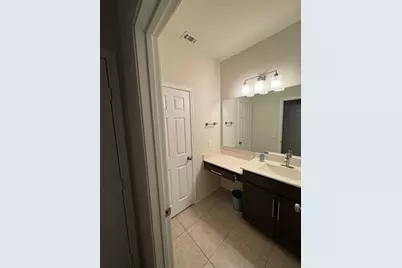 10412 Marston Vineyard Drive, Houston, TX 77025 - Photo 11