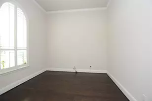 2032 Arrowood Glen Dr, Houston, TX 77077 - Photo 5